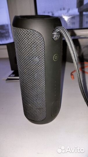 Колонка jbl flip essential