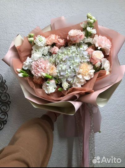 Букеты Сборные живые цветы