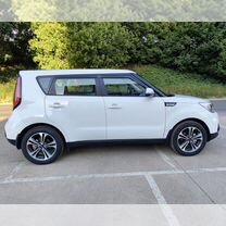 Kia Soul 2.0 AT, 2019, 89 000 км, с пробегом, цена 1 895 000 руб.