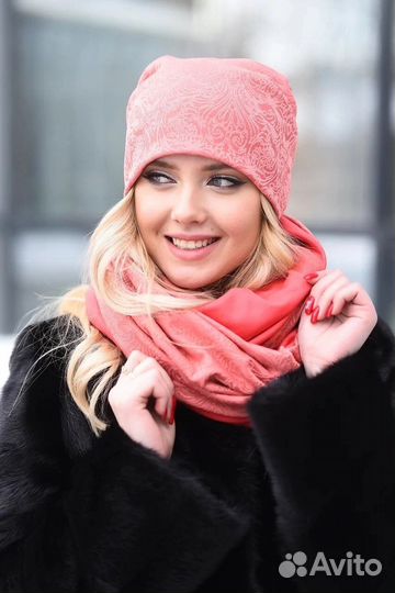 Шапка и снуд