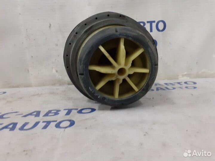 Пневмобаллон задний правый Mercedes-Benz E-Class