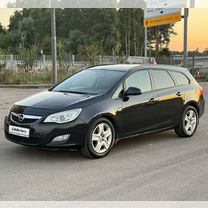 Opel Astra 1.6 AT, 2012, 230 000 км, с пробегом, цена 625 000 руб.