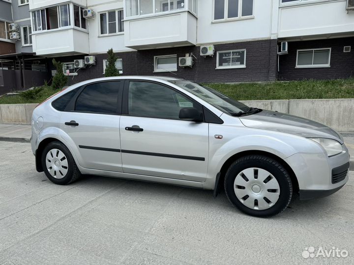 Ford Focus 1.6 МТ, 2007, 301 000 км