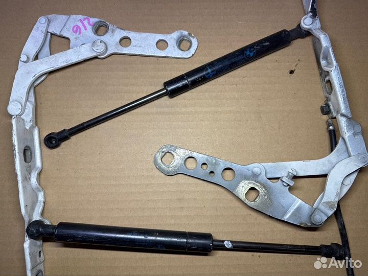 Петля капота Bmw 3Series E46 N42B20A 2003