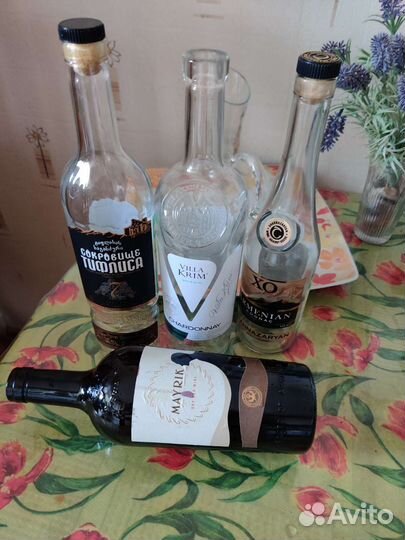 Бутылки для коллекционеров и виноделов