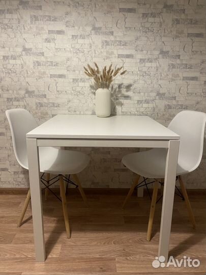 Кухонный стол