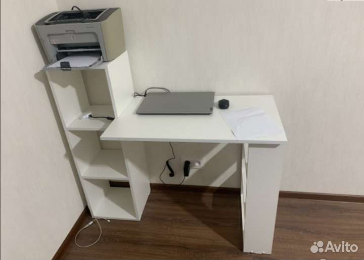 Компьютерный стол новый