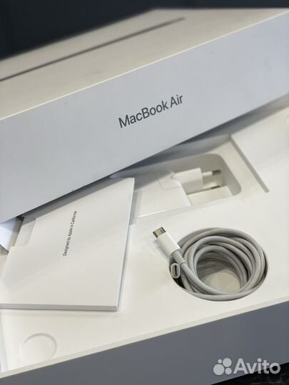 Apple MacBook air 13 2020 m1 16gb 256