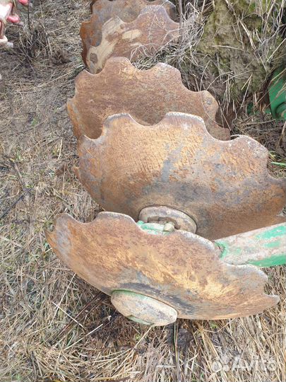 Дискатор Unia