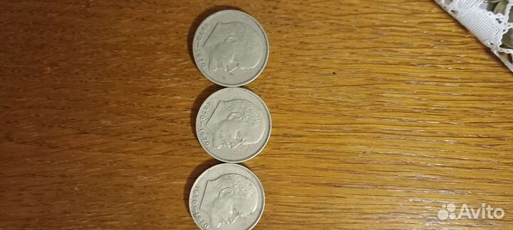 Продаю свои