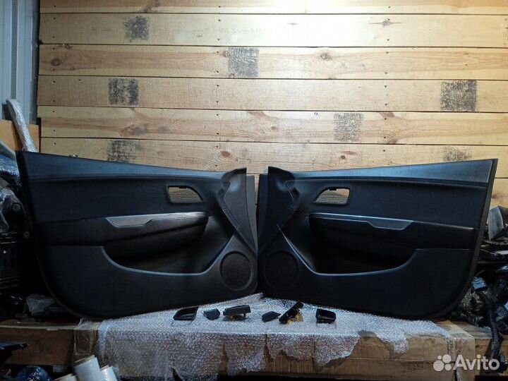 Дверные карты комплект Kia Rio 3