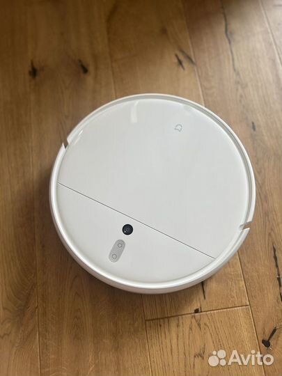 Робот-пылесос Xiaomi Mi Robot Vacuum-Mop белый
