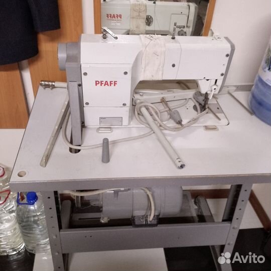 Швейная машинка, профессиональная