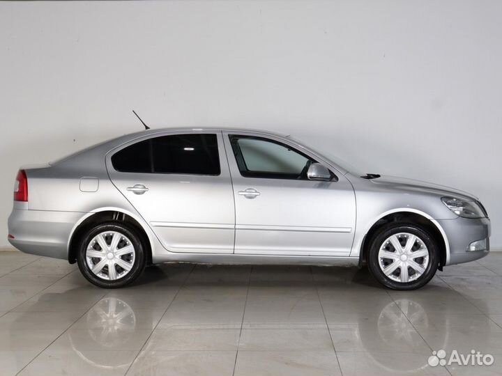 Skoda Octavia 1.6 МТ, 2010, 82 343 км