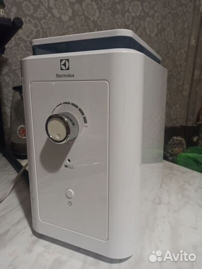 Увлажнитель воздуха Electrolux