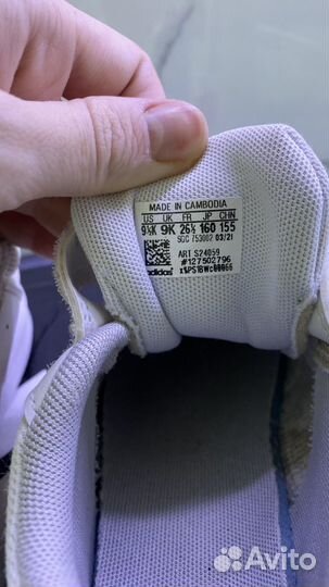 Кроссовки adidas белые 26