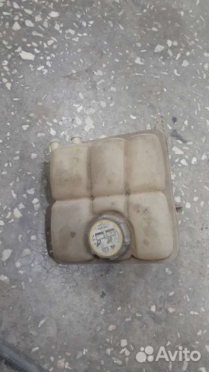 Расширительный бачок Ford Focus 3