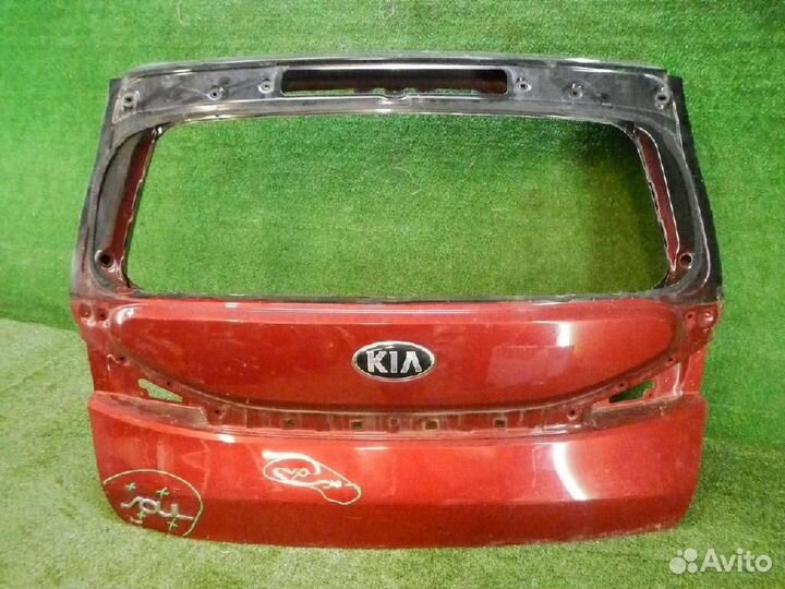 Крышка багажника Kia Soul