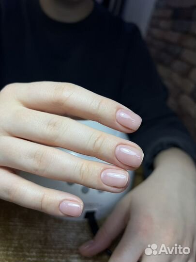 Маникюр / педикюр