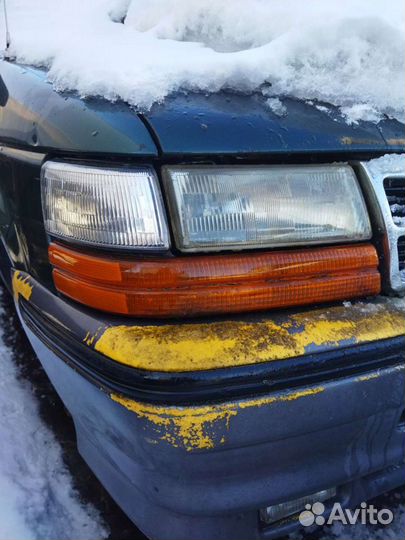 Chrysler voyager фара
