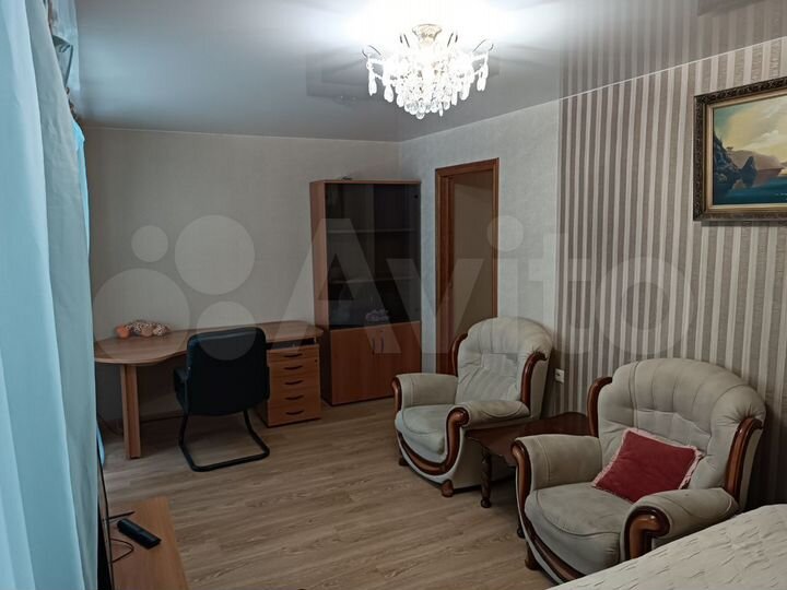 2-к. квартира, 65 м², 1/5 эт.
