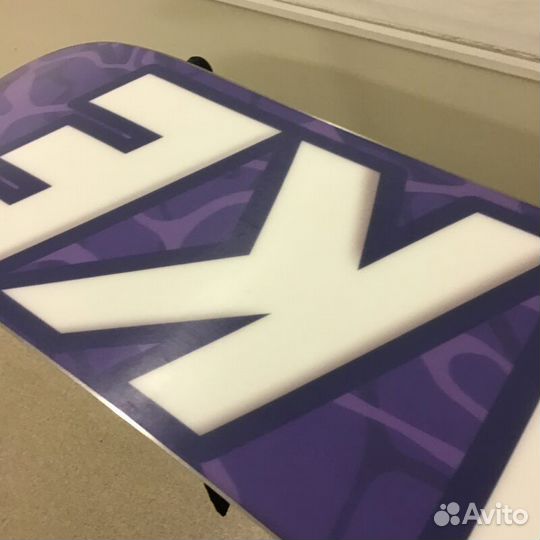 Сноуборд Drake Misty