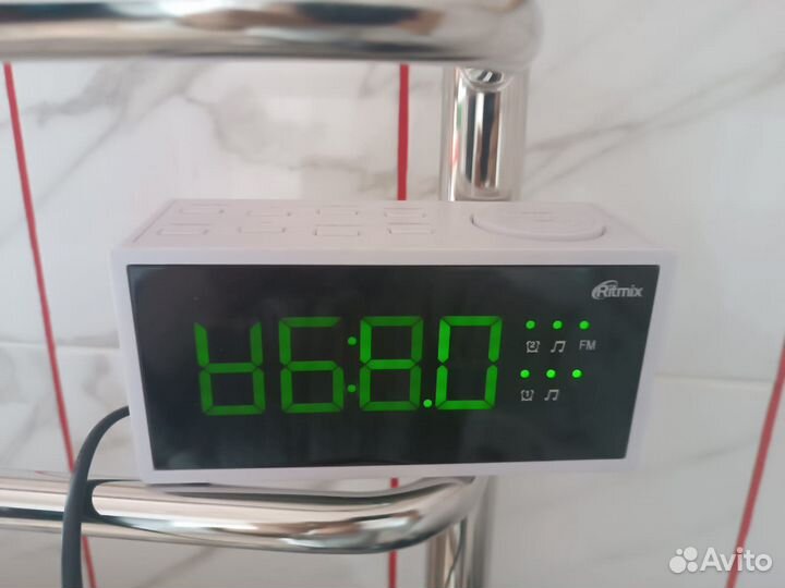 Радио часы на запчасти