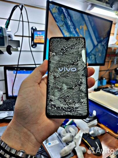 Переклейка дисплеев iPhone Xiaomi Huawei Samsung