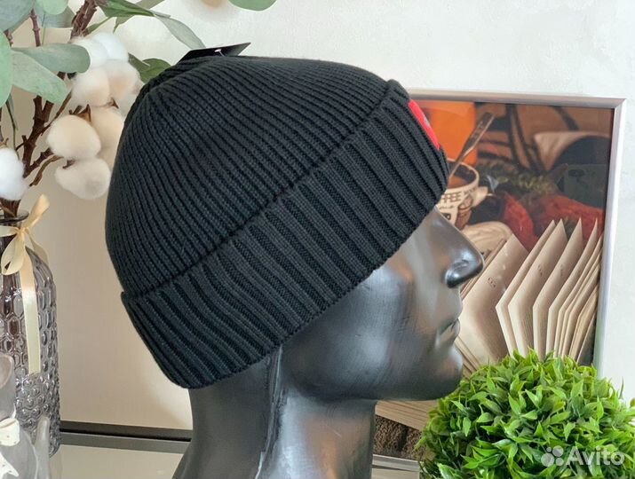 Шапка демисезонная Hugo