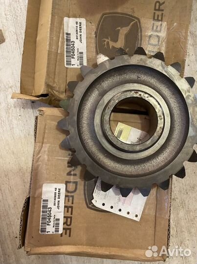 Джон Дир шестерня тандема F045043 John Deere