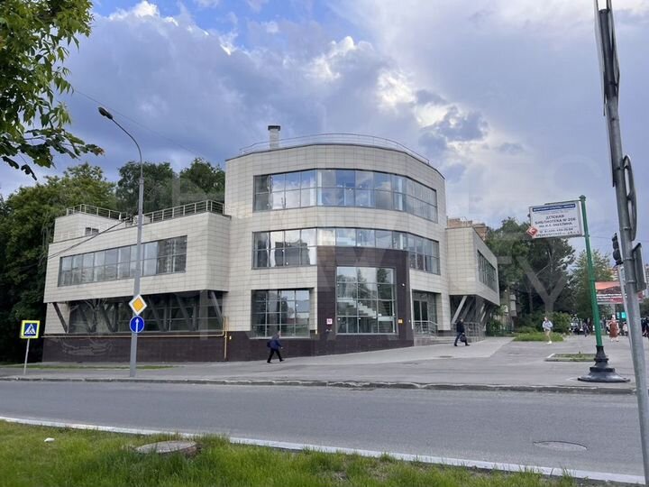 Аренда особняка (осз) 1423,9 м2 м. Славянский буль