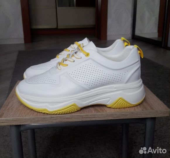 Кроссовки натуральная кожа