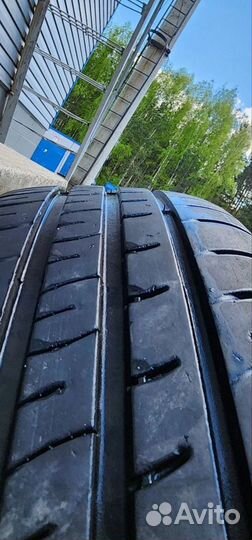 Kumho Ecowing ES01 KH27 205/65 R15 94H