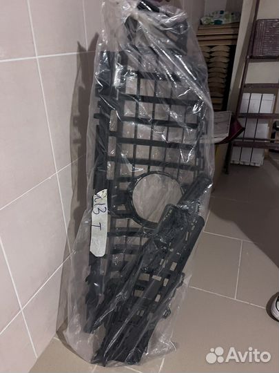 Решетка радиатора mercedes w213 amg