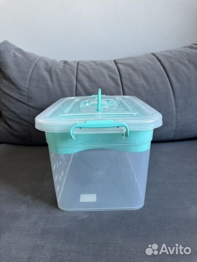 Пластикова домашняя аптечка