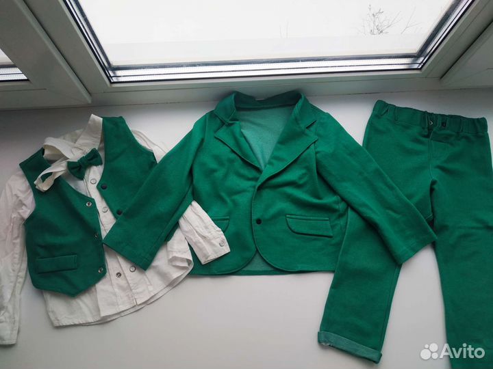 Праздничная одежда