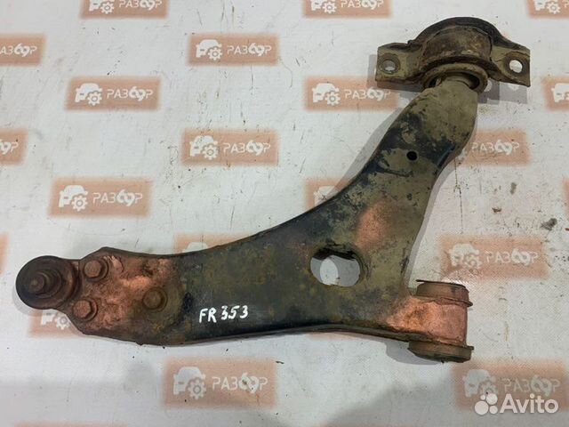 Рычаг подвески передний правый Ford Focus DBW