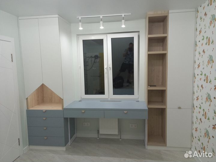 Мебель рабочее место в спальне