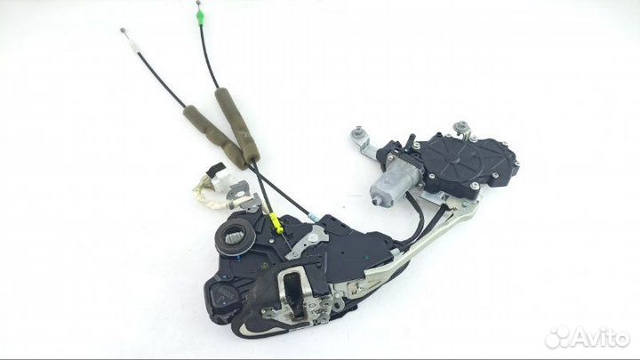 Замок двери передний левый Lexus Ls460 USF40 2011