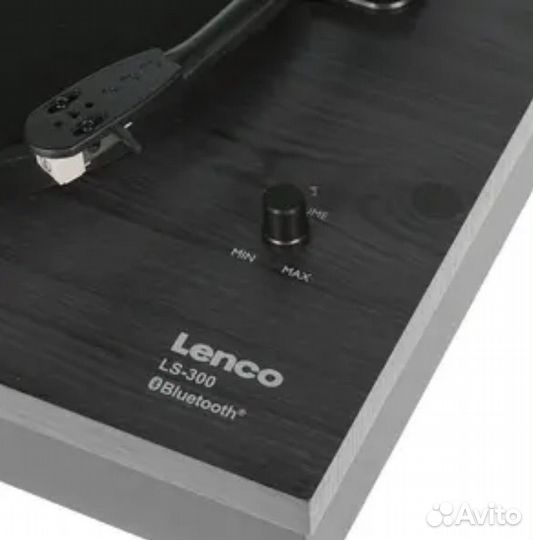 Виниловый проигрыватель Lenco LS-300BK