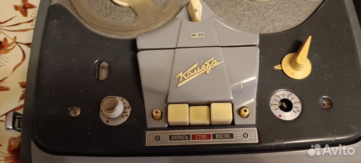 Ламповый катушечный магнитофон Комета мг-201