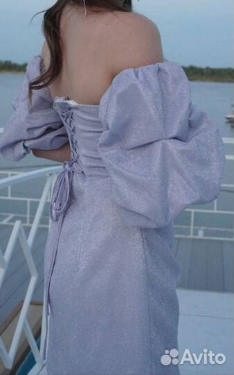 Платье на выпускной блестящее