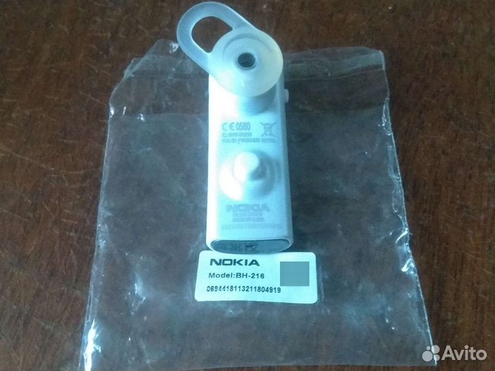 Bluetooth гарнитура. Nokia зарядка Plantronics 12в