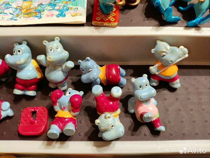 Киндер игрушки