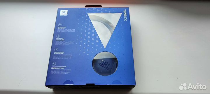 Наушники с микрофоном jbl tune 500