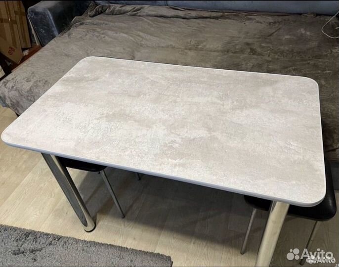 Стол кухонный Новый