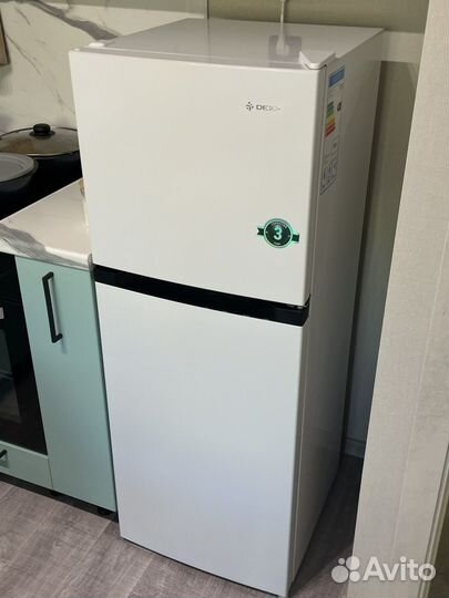 Холодильник маленький