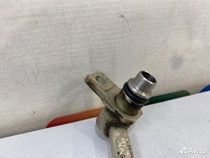 Трубка охлаждения кпп Audi Q7 4MB cvmd 2017