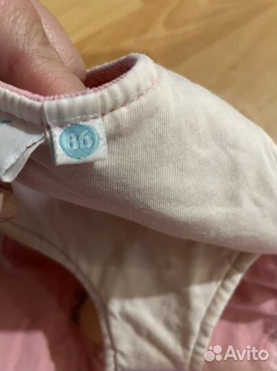 Отдам даром детские вещи на девочку