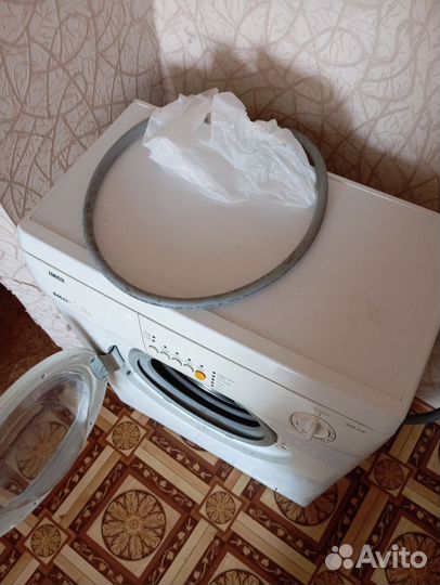 Стиральная машина на запчасти Zanussi